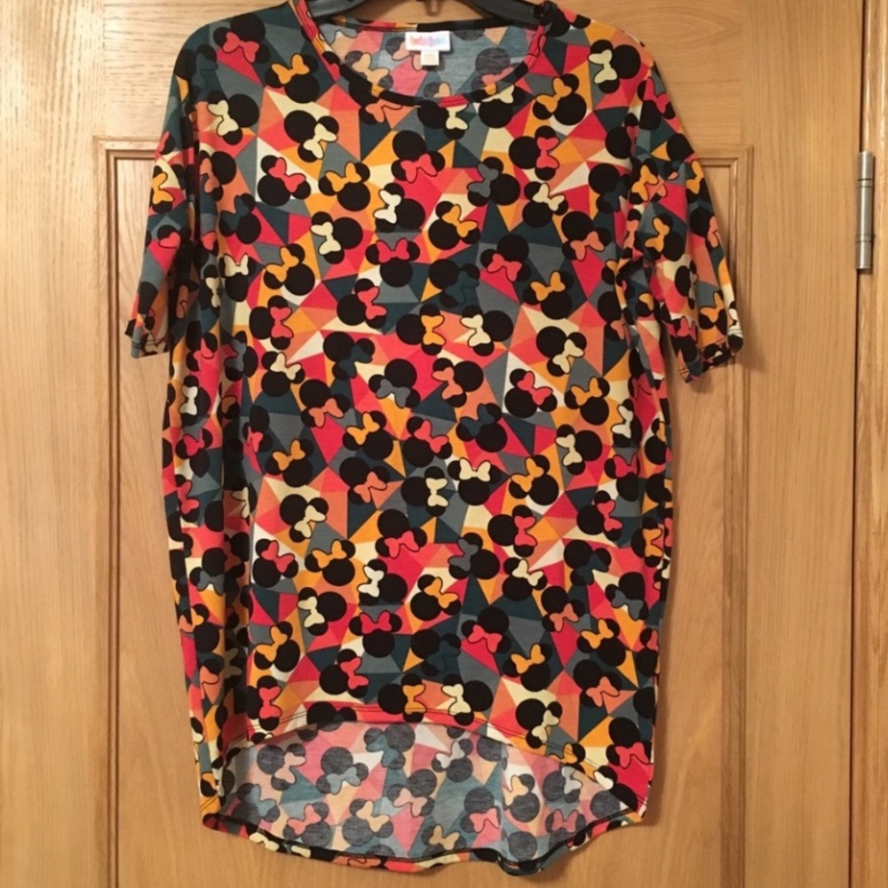 Disney LuLaRoe Irma M
 Minnie Mouse
Bows #729